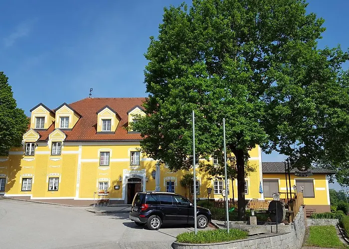 Kremslehner Hotel *